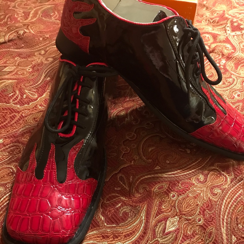 Mens Prom/costume red fire dress shoes size 10-11